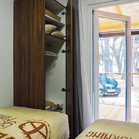 Apartament Lux Camp Bi Village, Mobile Buba