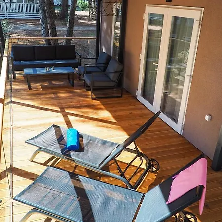 Apartment Lux Camp Bi Village, Mobile Buba Fažana
